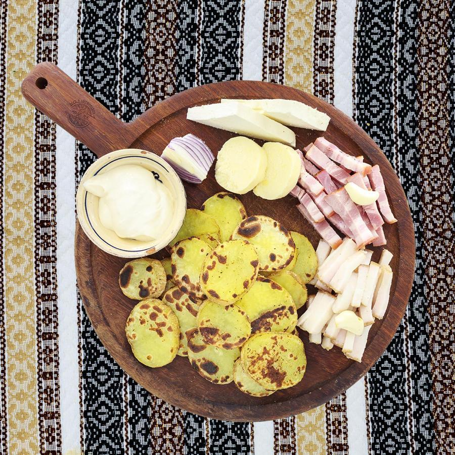 Restaurant Pensiune Bucovina Câmpulung Moldovenesc Eksteriør bilde